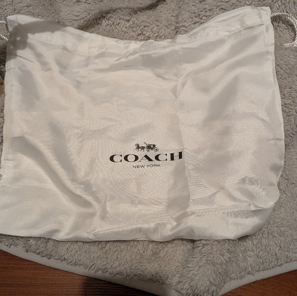 Coach Beat 18 Crossbody Bag - Picture 12 of 12